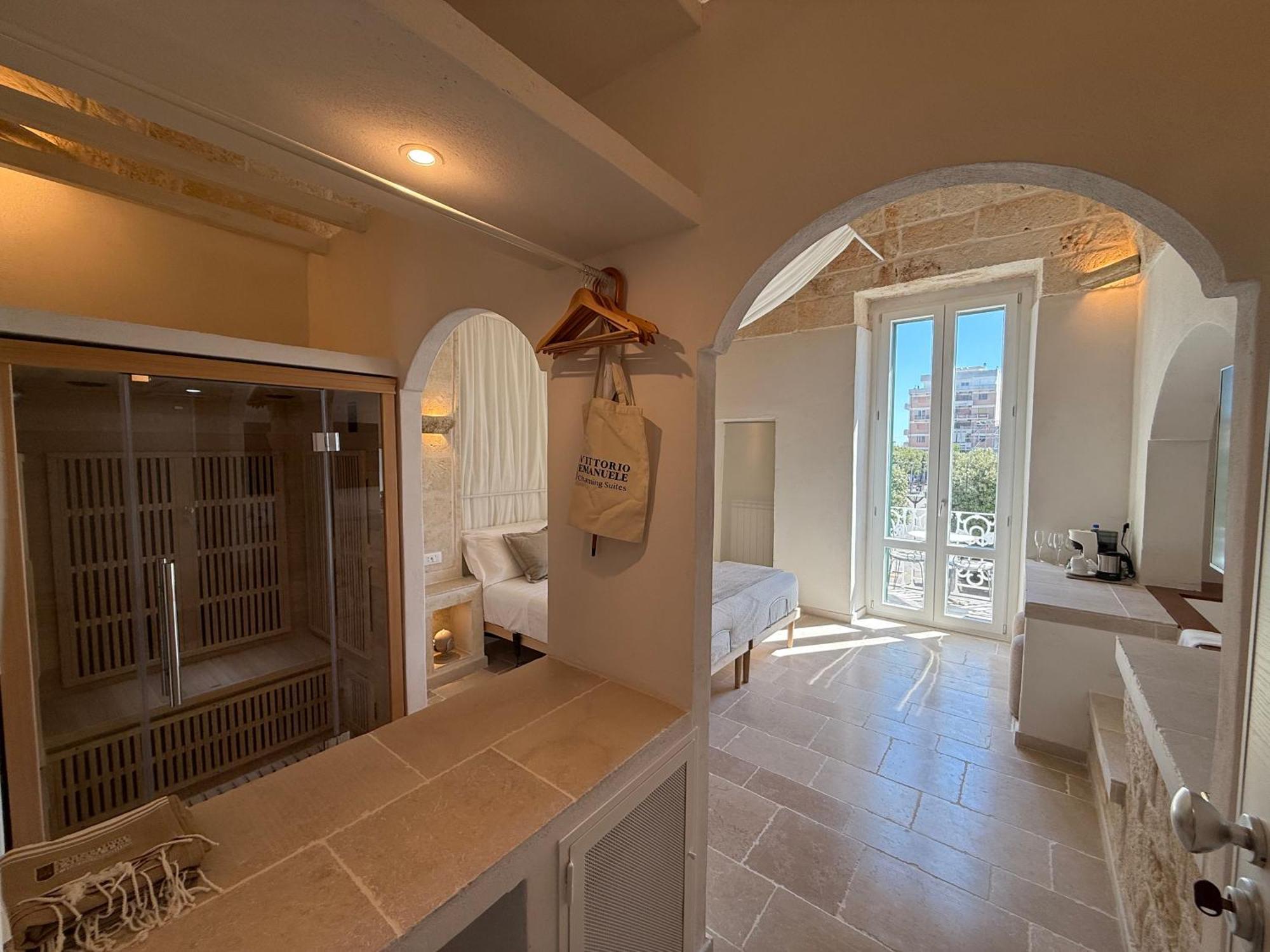 Queen Room Spa Bath
