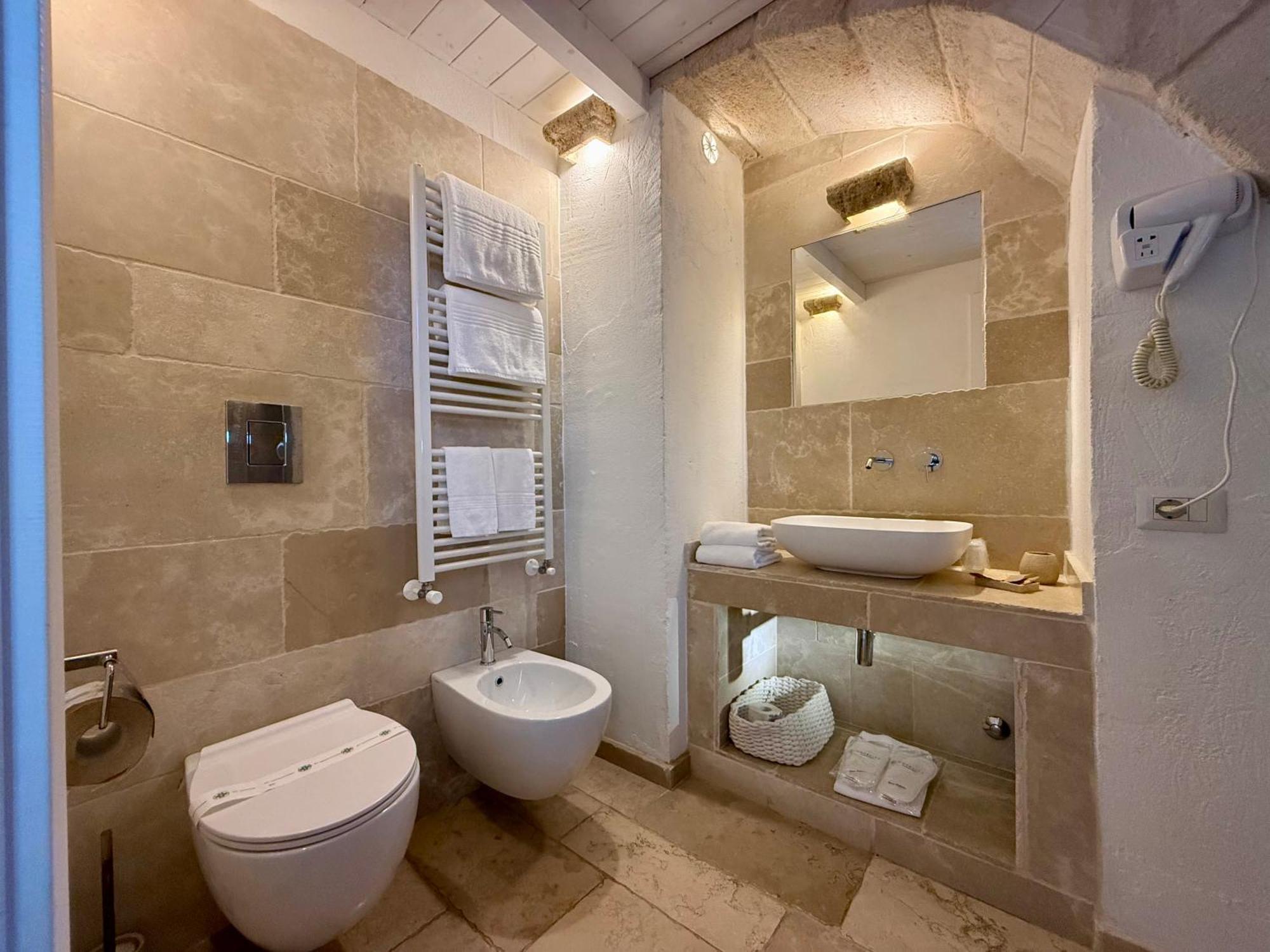 Double Room Spa Bath