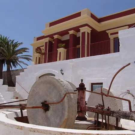 Hotel Masseria Donnaloia-2